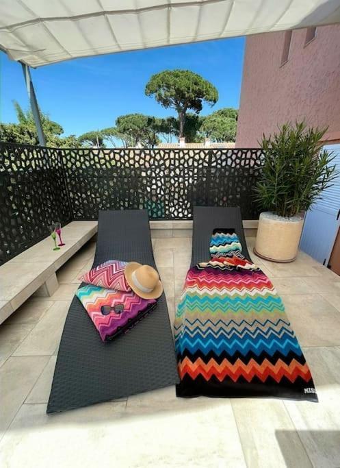 Studio Climatise, Terrasse, Parking Prive, 50M De La Plage سان تروبيه المظهر الخارجي الصورة